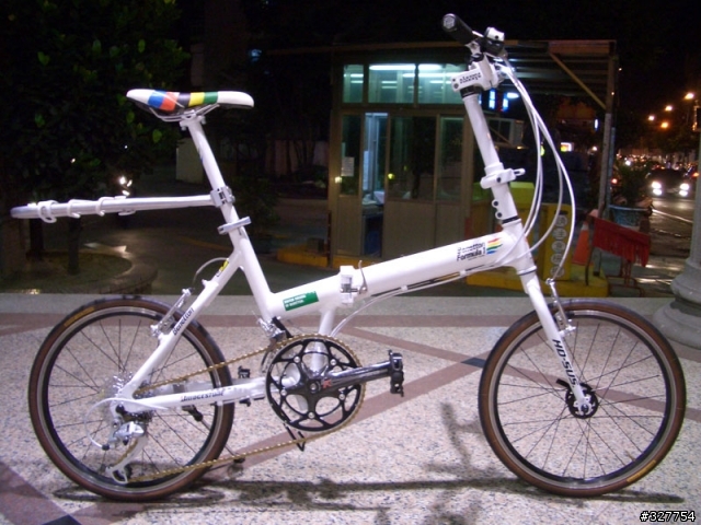 [改裝逸品] 騎自己的車 II - 手工打造女王坐騎 經典樂活概念街車