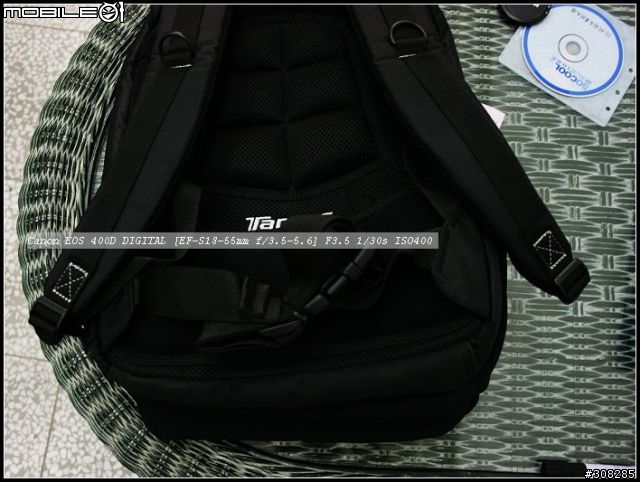 [分享] Targus 巨無霸商旅後背包_全黑款(TSB040AP)_開包文