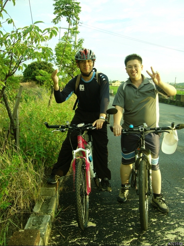 FUJI新車滿月,分享我和大王單車日誌！