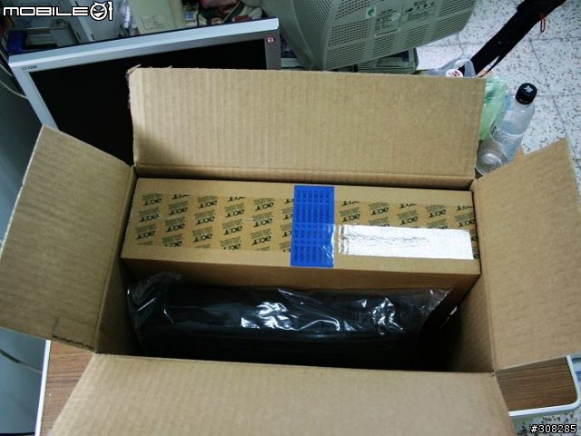 [分享]人生中第一台NB之ACER 6292 開箱文
