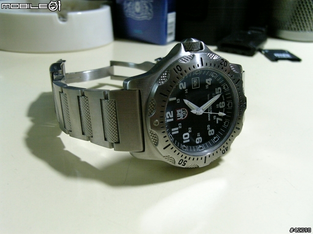 【分享】LUMINOX 雷明時 自發光錶s-8002