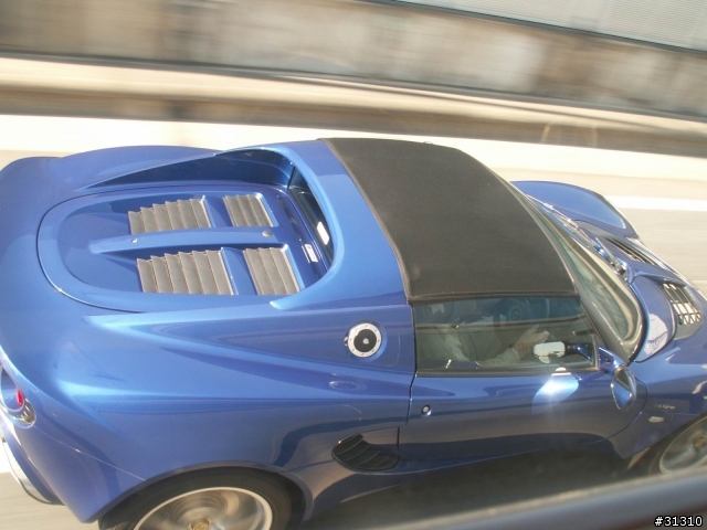 馬自達新掀背車?我怎麼好像2年前在日本看過?(有圖)