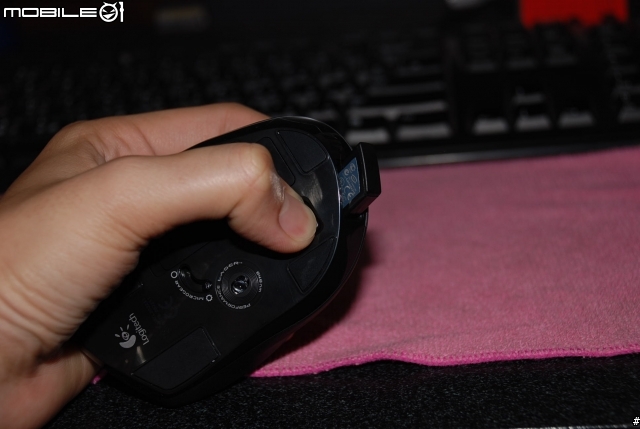 [分享] 羅技 VX Revolution 行動專用雷射滑鼠