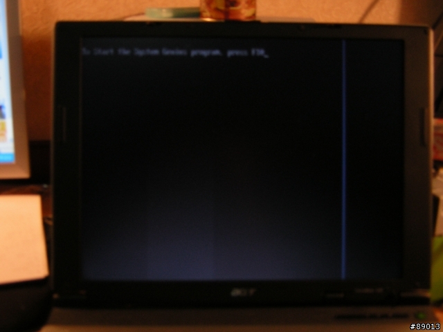 [求助]Acer LCD 出現一條藍色直線