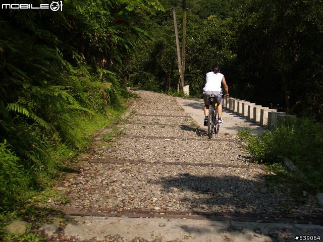 [旅程分享] 烏來內洞遊樂區探險(圖多請注意)