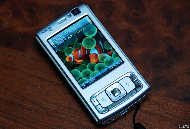 [轉載分享]近完美的iphone主題S60v3版本