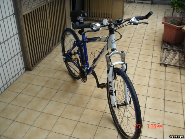 [分享]2008 Giant Yukon AS840 藍白色