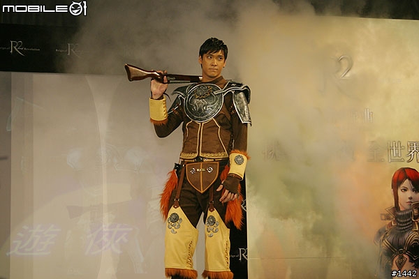 [小惡魔新聞台]挑戰．顛覆．全世界！台灣易吉網《R2》上市記者會