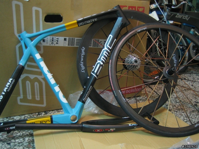 我的新車到了~~BMC+LIGHTWEIGHT