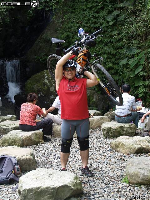 [旅程分享] 烏來內洞遊樂區探險(圖多請注意)