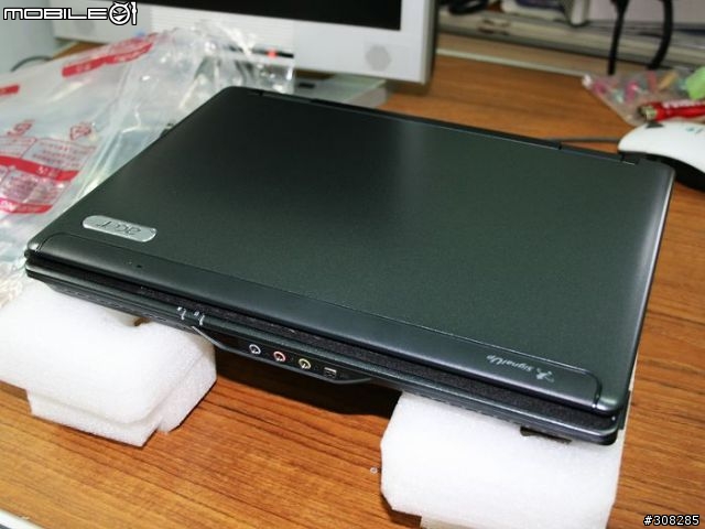 [分享]人生中第一台NB之ACER 6292 開箱文