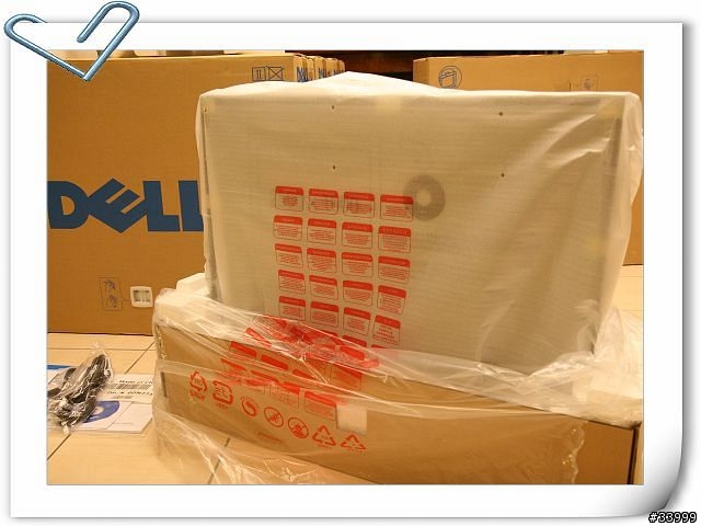 [開箱文]DELL UltraSharp 3007WFP-HC 寬螢幕平面顯示器