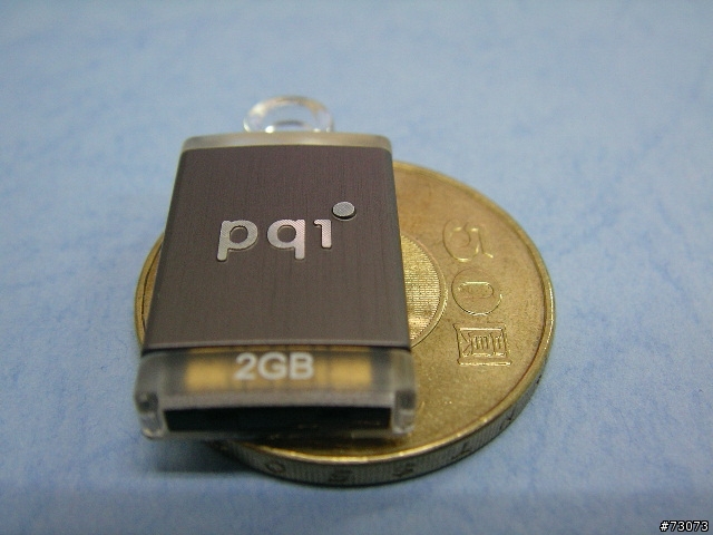 [分享]手機吊飾隨身碟[PQI Intelligent Drive i810玩美碟]