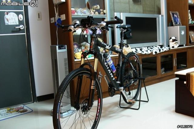 讓您的黑色車白天不失酷勁,夜間安全加分的秘密武器