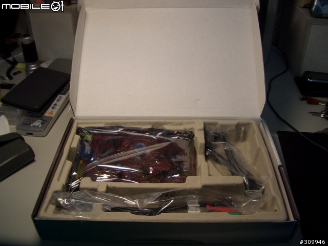 [分享]MSI 7300GT DDR2 256MB 顯卡開箱（圖多）