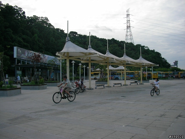 第一次挑戰三重至八拉卡公路,陡波實照,也流了一點血.