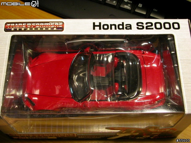 [開箱變形文] BT-12 Honda S2000 變形金鋼
