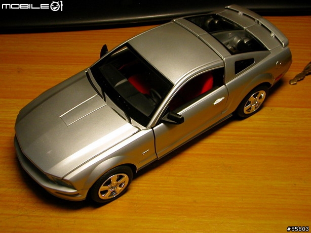 [開箱變形文] BT-12 Honda S2000 變形金鋼