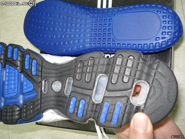 [分享]adidas Microbounce LT 慢跑鞋