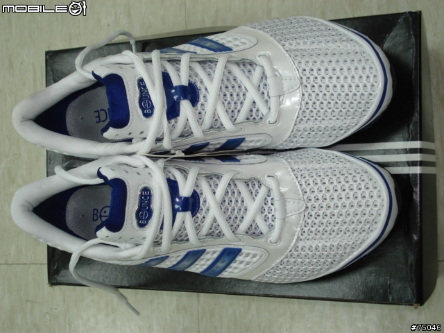 [分享]adidas Microbounce LT 慢跑鞋