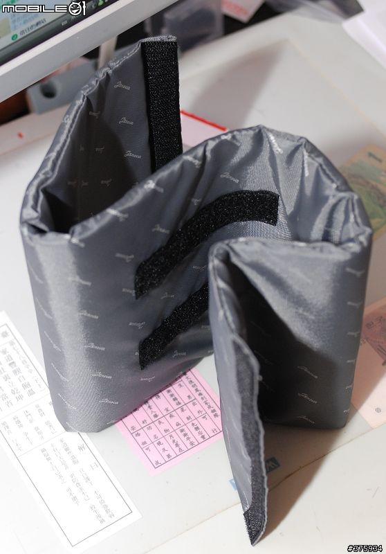 [分享]續D40後, 給老婆用的後背式背包