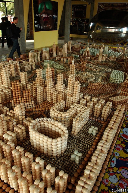 分享：转贴给大家看一个比较猛的作品
