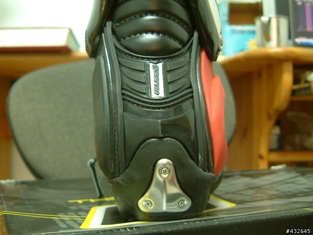 [分享]Only footwear------Gaerne G:RW  賽車靴