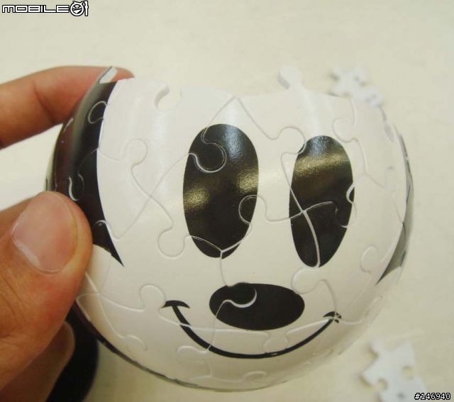 [分享]3D拼圖  >Disny Mickey Mouse 60pcs 圖小多22張