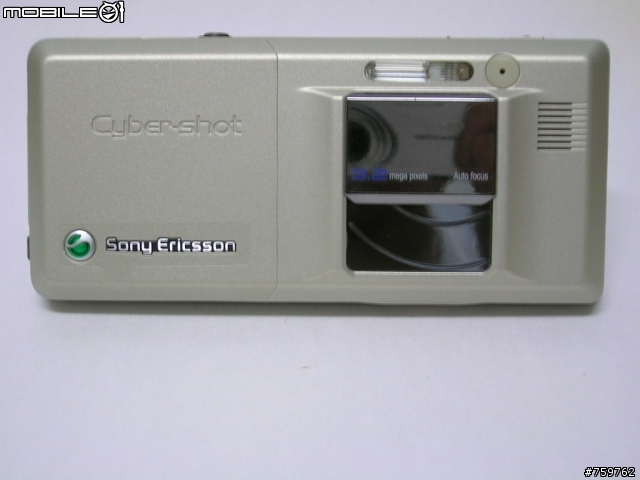 [分享]來一隻金色的K810i"開箱照"!!
