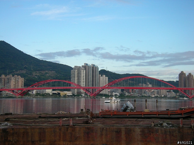 第一次挑戰三重至八拉卡公路,陡波實照,也流了一點血.