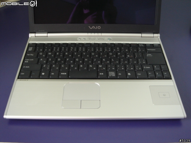 [分享]特別計畫-VAIO SZ的黑.銀之爭