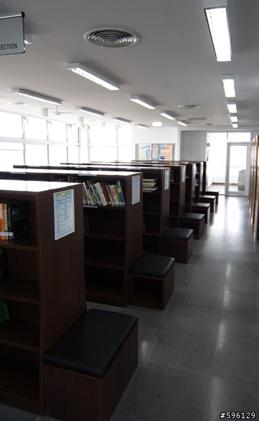 台北市立圖書館-石牌分館