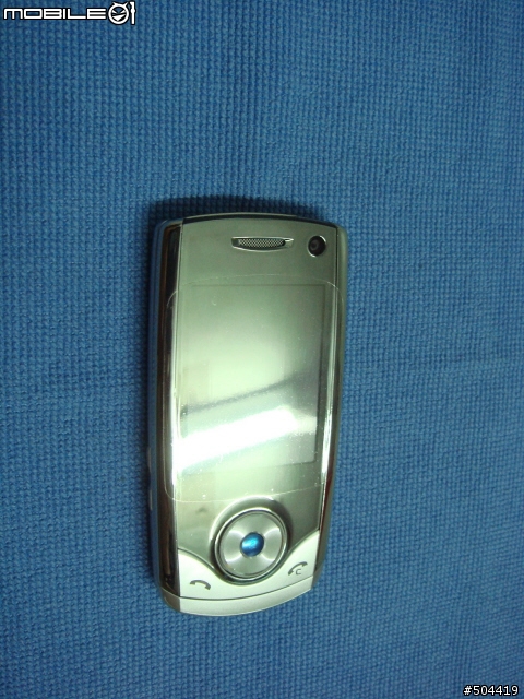 [分享]薄的性感~~SAMSUNG U708 極速登場！(圖片)