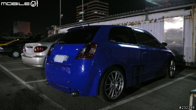 [解惑]在停車場發現的三門掀背勁俥