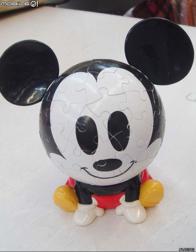 [分享]3D拼圖  >Disny Mickey Mouse 60pcs 圖小多22張