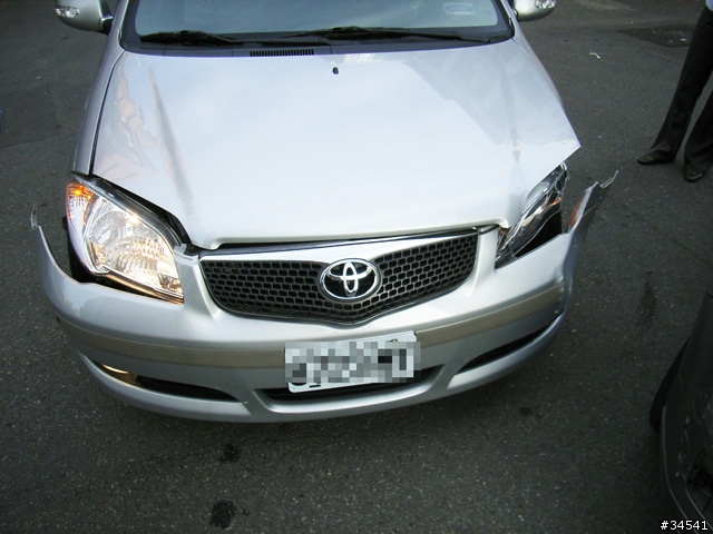小弟發生車禍了.....請站上各位大大幫忙看看我後續該怎麼做?