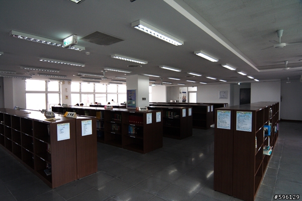台北市立圖書館-石牌分館