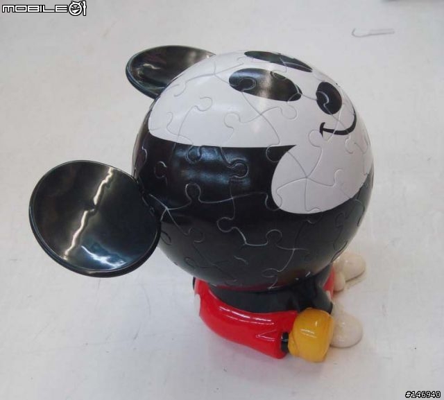 [分享]3D拼圖  >Disny Mickey Mouse 60pcs 圖小多22張