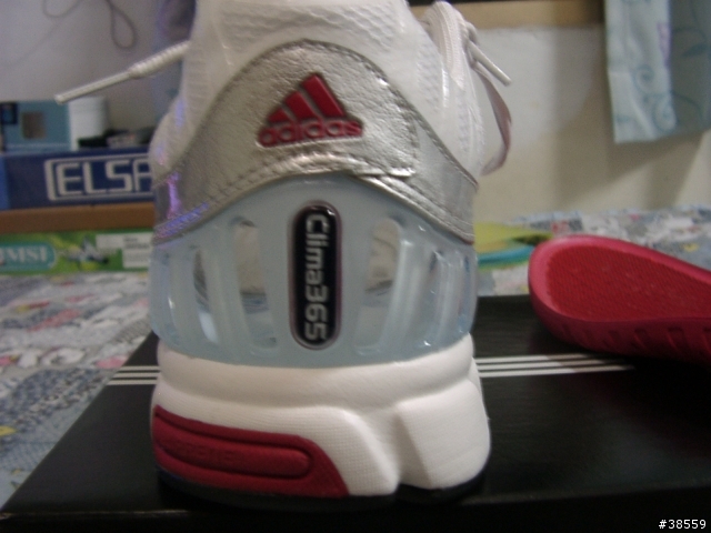 adidas Clima365 Modulate 慢跑鞋