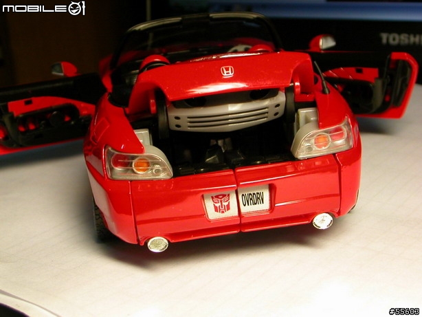 [開箱變形文] BT-12 Honda S2000 變形金鋼