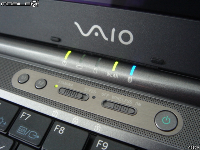 [分享]特別計畫-VAIO SZ的黑.銀之爭