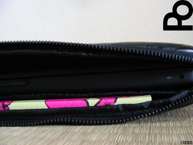 [分享] Arkitip x OriginalFake x Incase 聯名 MacBook 內袋
