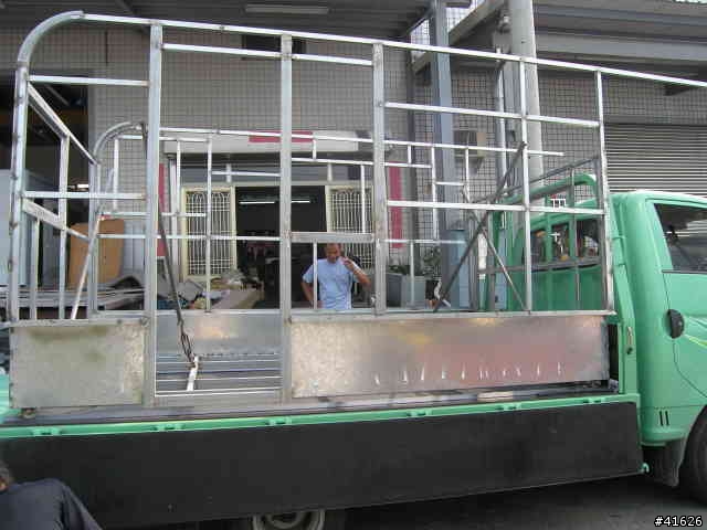 一車多用我的承載式露營車