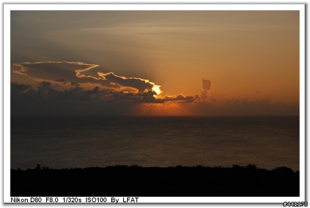 關山夕陽