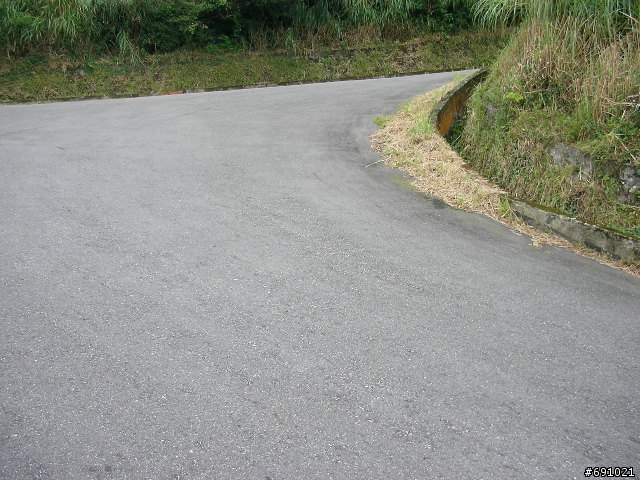 第一次挑戰三重至八拉卡公路,陡波實照,也流了一點血.