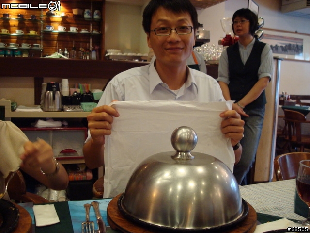 [阿牛食記]不平價卻物超所值的新平價牛排館
