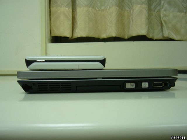 [分享] HP Compaq 2710p 開箱