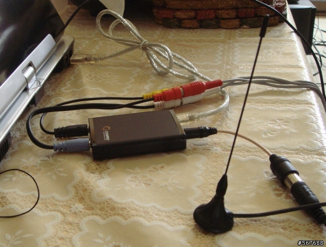 U2700開封照--想要數位電視盒的可以好好參考一下~~~