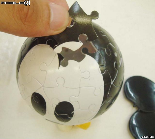 [分享]3D拼圖  >Disny Mickey Mouse 60pcs 圖小多22張