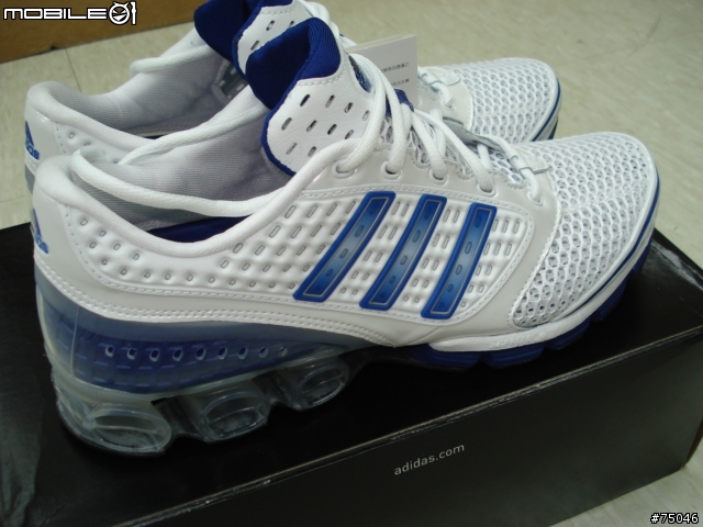 [分享]adidas Microbounce LT 慢跑鞋